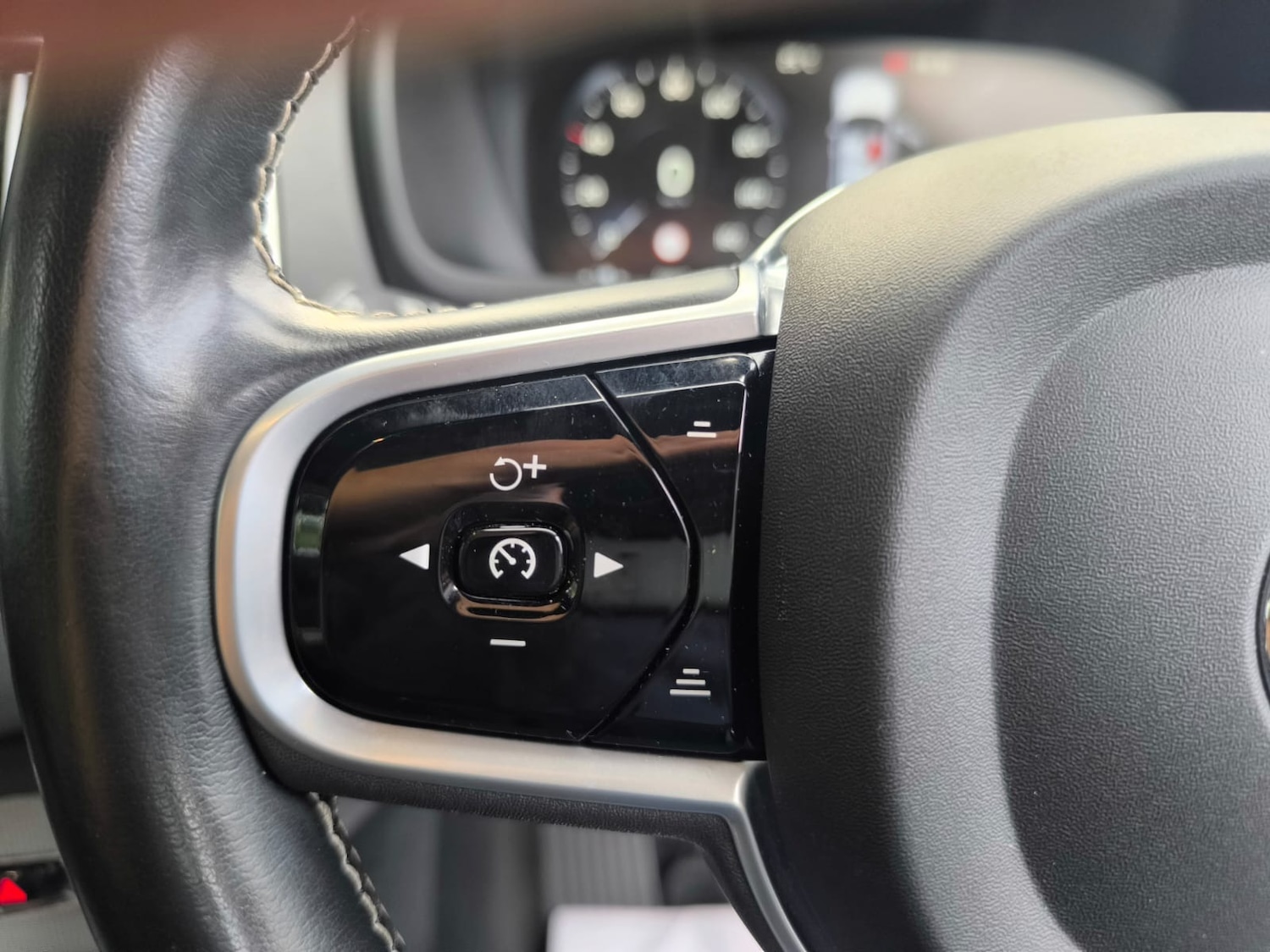 Used Volvo XC90 2020 for sale - 76577389: Photo 21