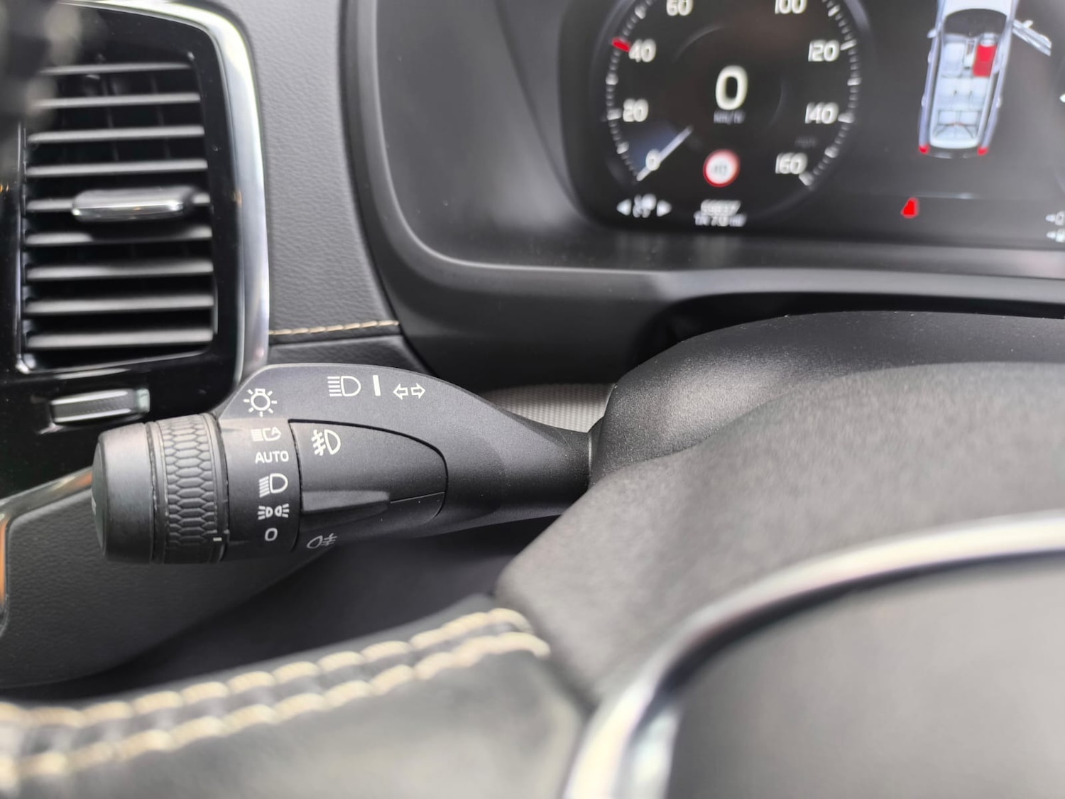 Used Volvo XC90 2020 for sale - 76577389: Photo 28