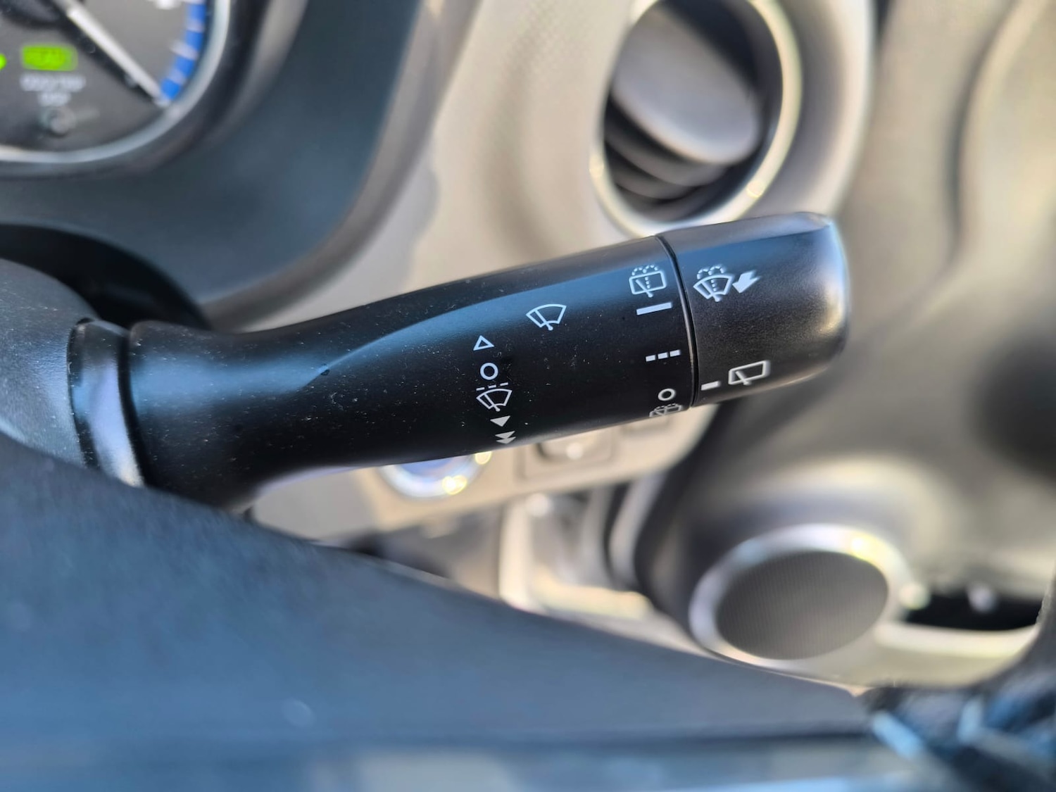 Used Toyota Yaris 2015 for sale - 76412550: Photo 20