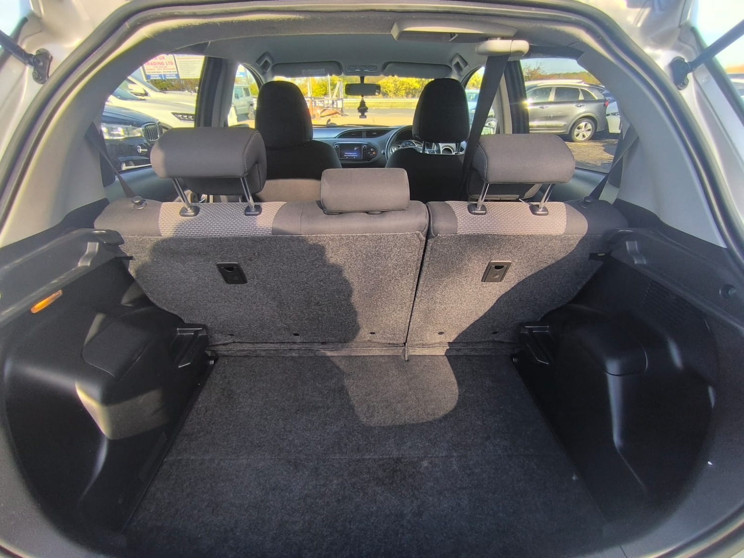 Used Toyota Yaris 2015 for sale - 76412550: Photo 23