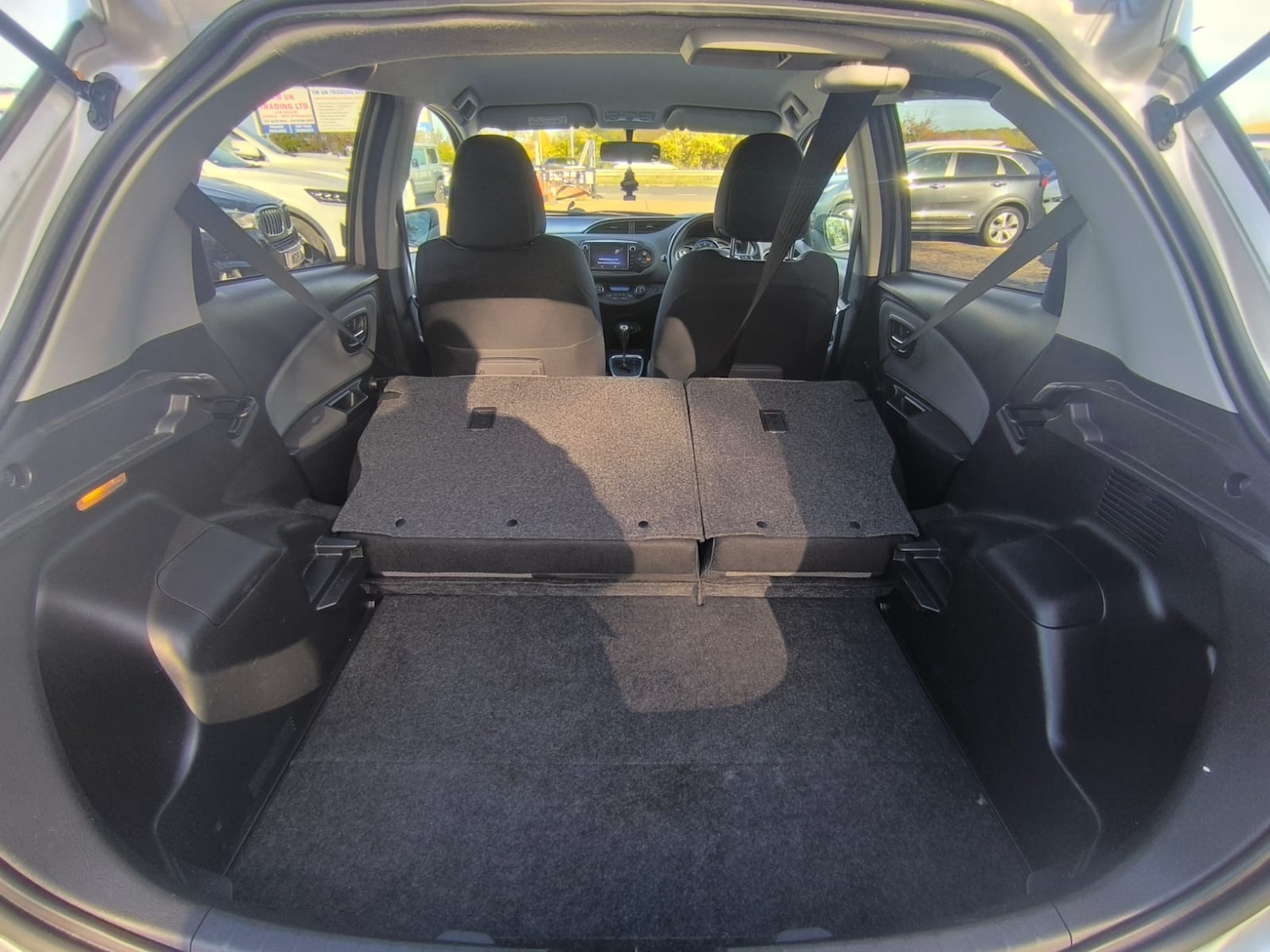 Used Toyota Yaris 2015 for sale - 76412550: Photo 27