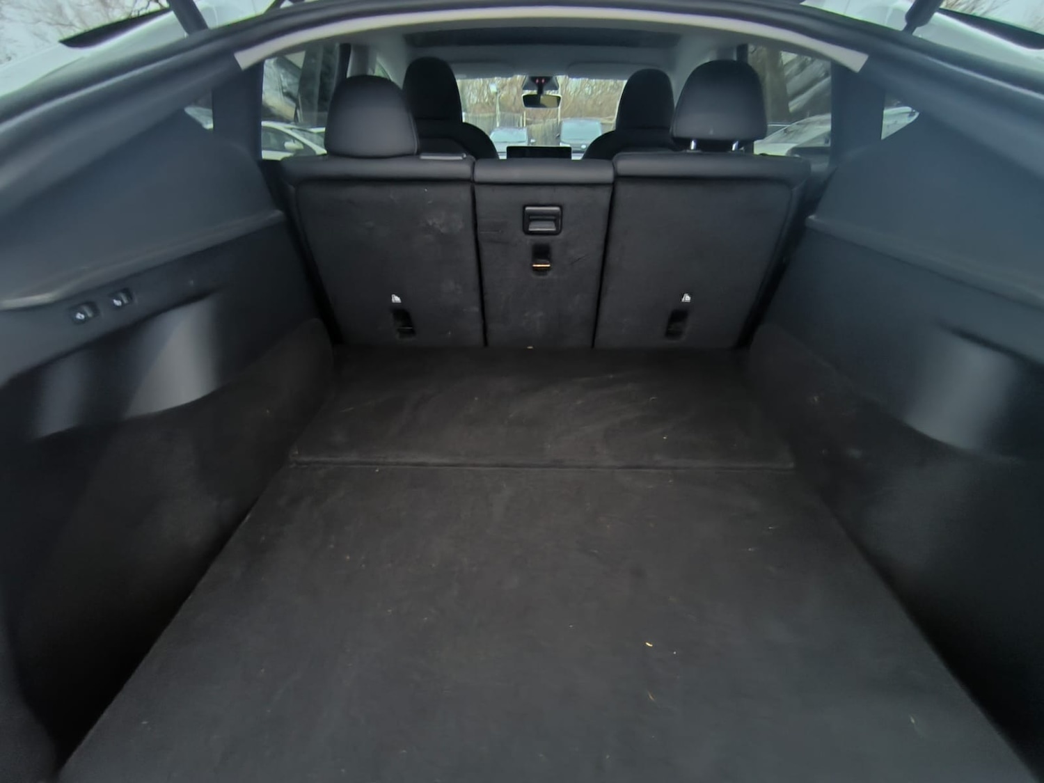 Used Tesla Model Y 2023 for sale - 77125859: Photo 35