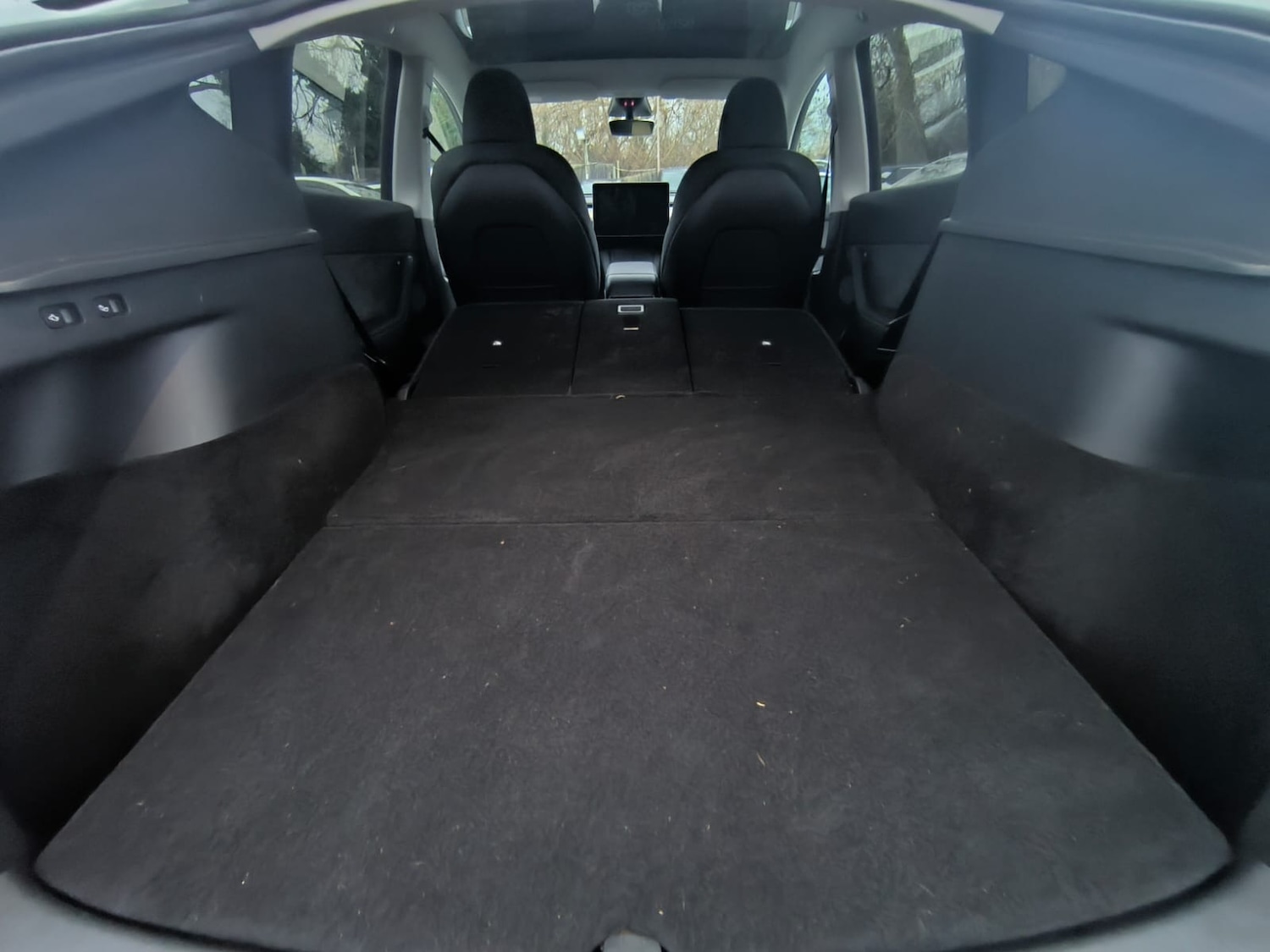 Used Tesla Model Y 2023 for sale - 77125859: Photo 38