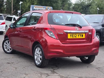 Used Toyota Yaris 2012 for sale - 75982325: Photo