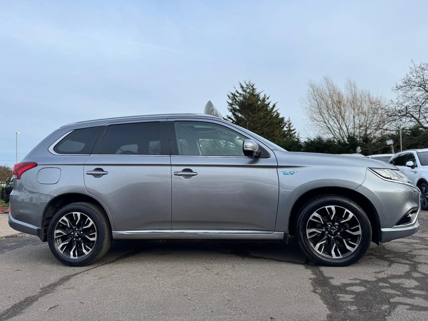 Used Mitsubishi Outlander 2016 for sale - 77135753: Photo 5