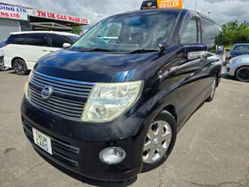 Used Nissan Elgrand 2009 for sale - 71302047: Photo