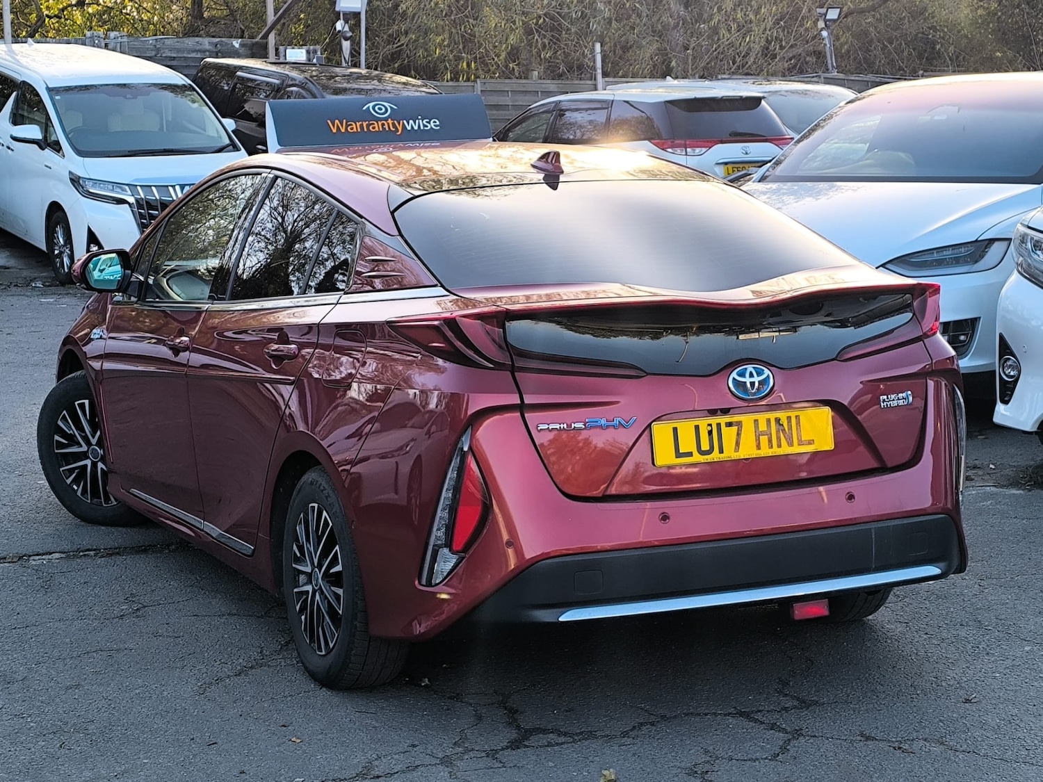 Used Toyota Prius 2017 for sale - 76599980: Photo 4