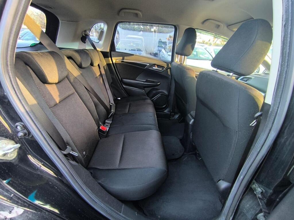 Used Honda Jazz 2015 for sale - 77105010: Photo 11