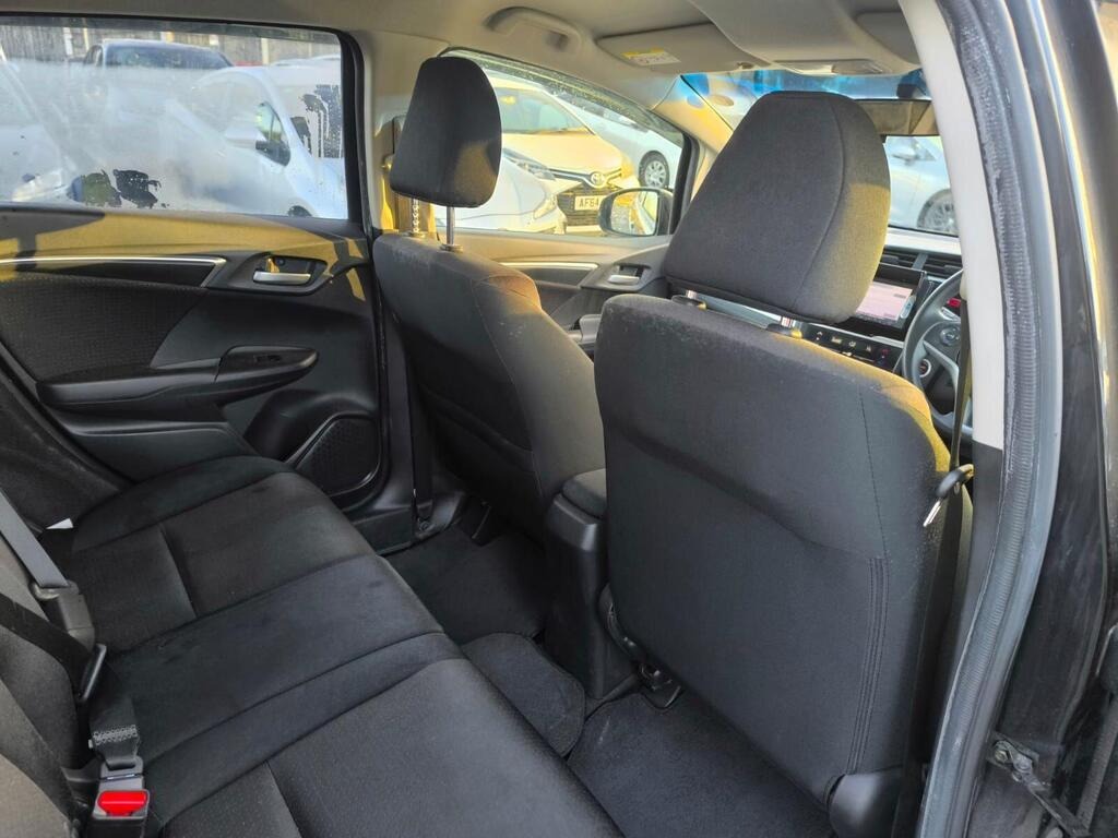 Used Honda Jazz 2015 for sale - 77105010: Photo 12