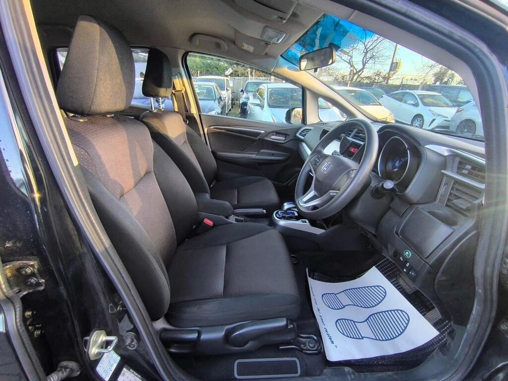 Used Honda Jazz 2015 for sale - 77105010: Photo 9