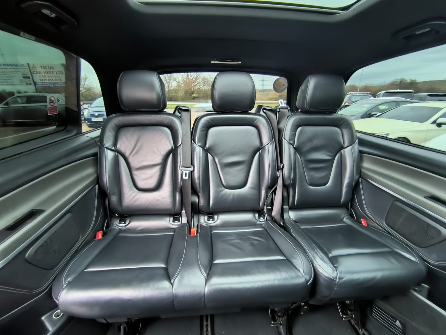 Used Mercedes-Benz V-Class 2017 for sale - 76932234: Photo 16