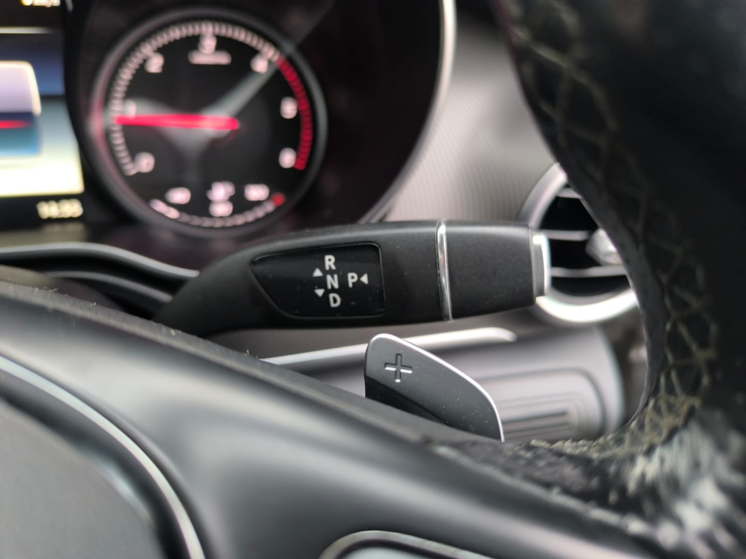 Used Mercedes-Benz V-Class 2017 for sale - 76932234: Photo 27