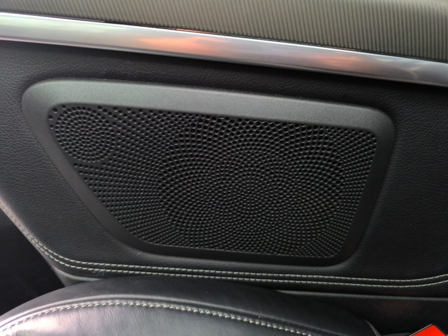 Used Mercedes-Benz V-Class 2017 for sale - 76932234: Photo 40