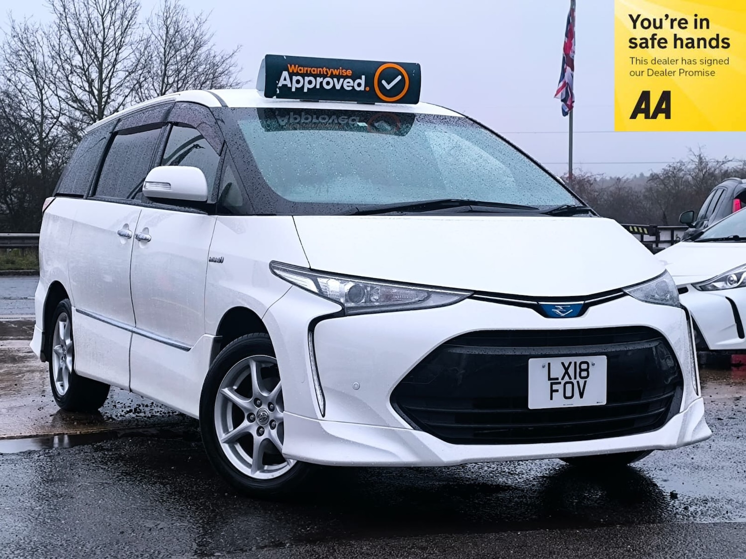 Used Toyota Estima 2018 for sale - 77195233: Photo 1