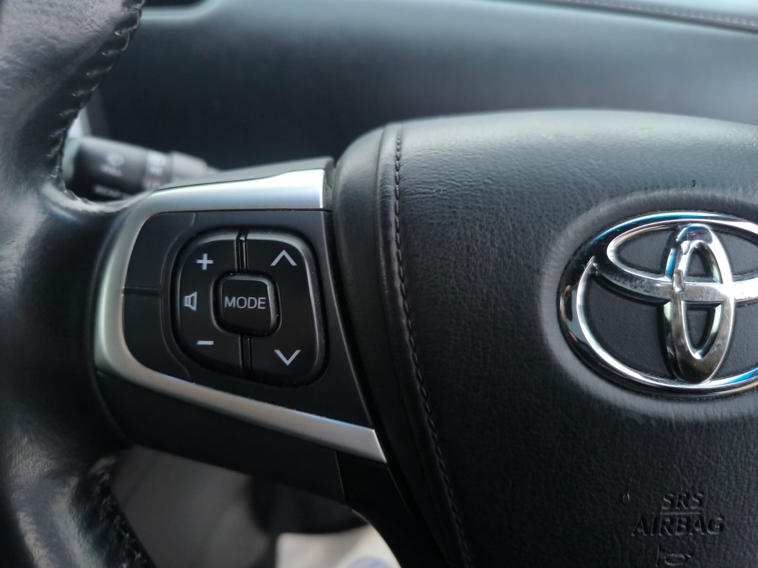 Used Toyota Estima 2018 for sale - 77195233: Photo 16