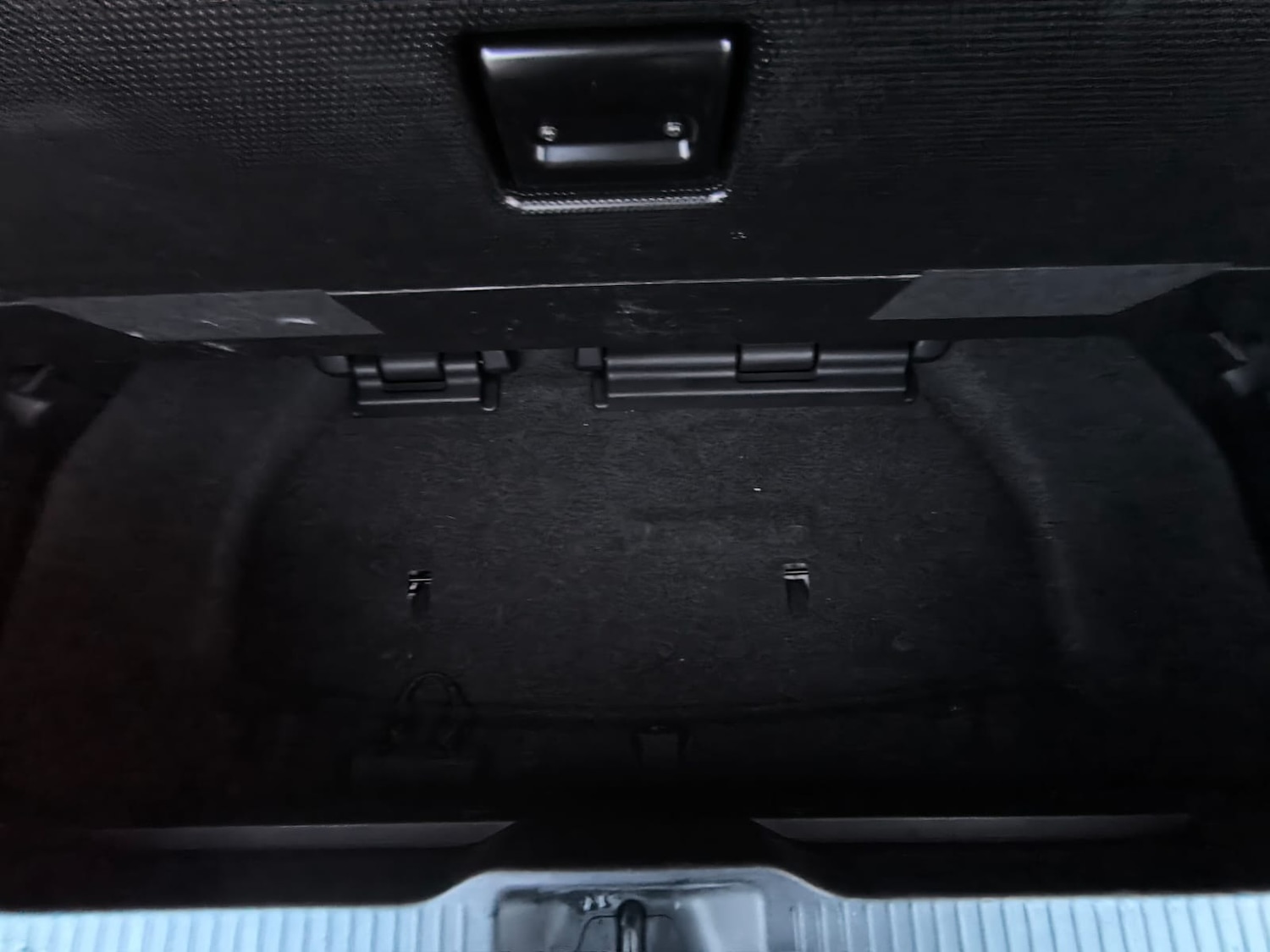 Used Toyota Estima 2018 for sale - 77195233: Photo 33