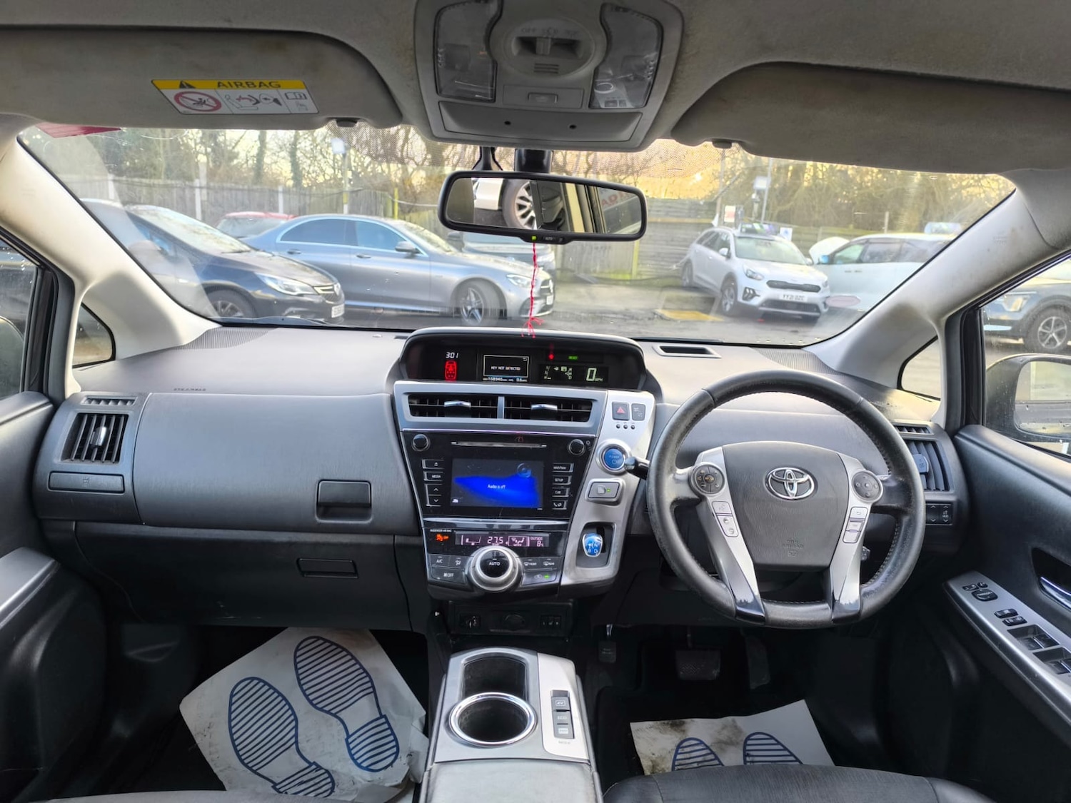 Used Toyota Prius+ 2015 for sale - 77447036: Photo 12