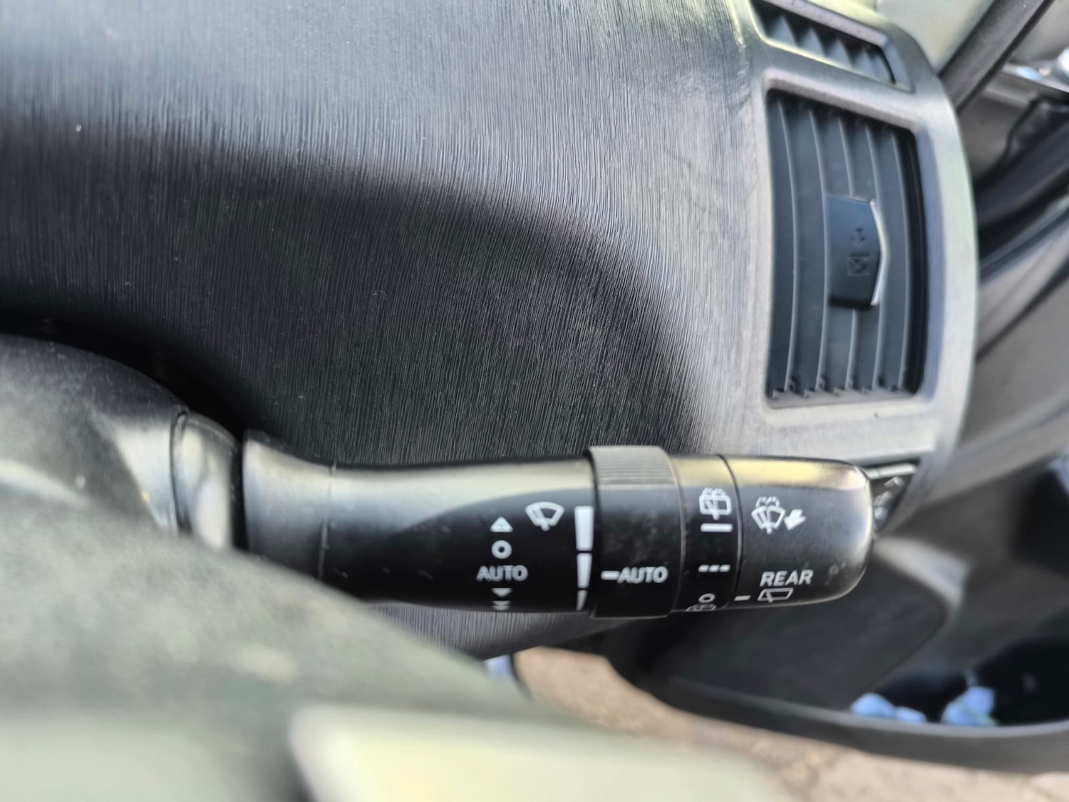 Used Toyota Prius+ 2015 for sale - 77447036: Photo 20