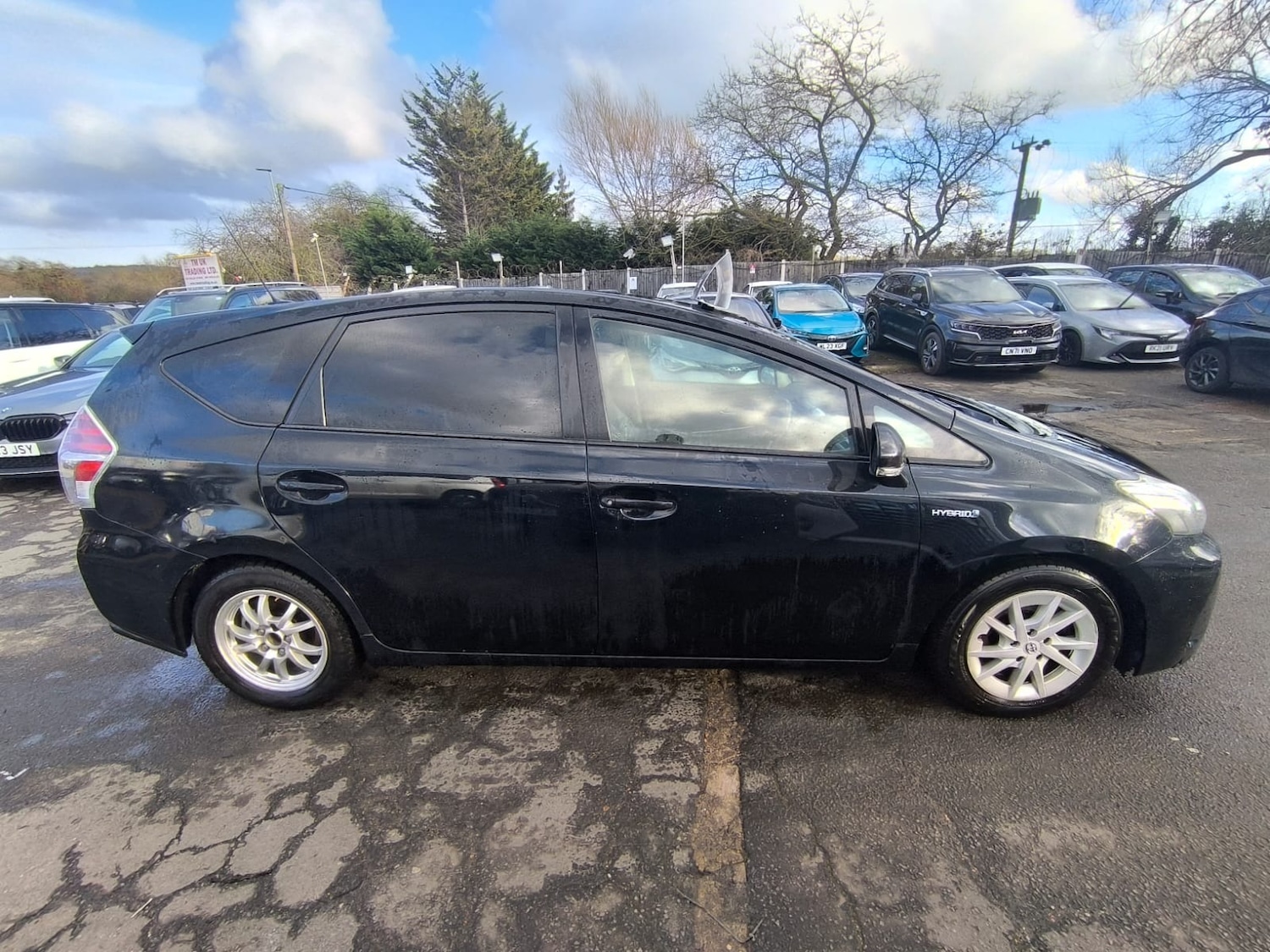 Used Toyota Prius+ 2015 for sale - 77447036: Photo 3