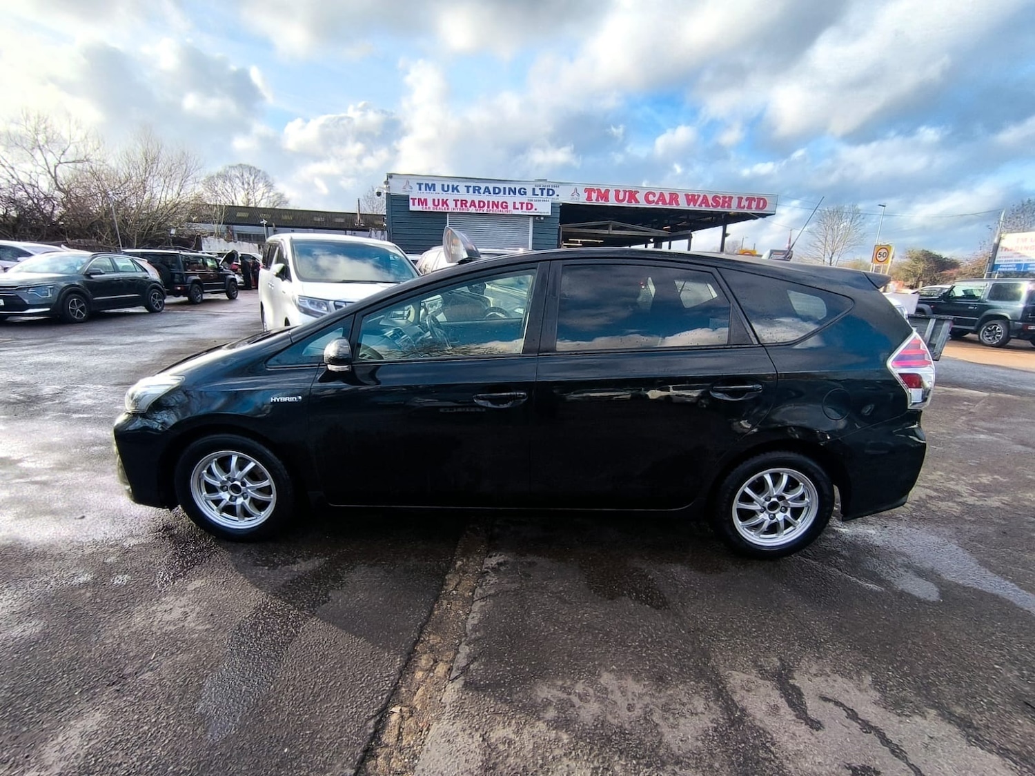 Used Toyota Prius+ 2015 for sale - 77447036: Photo 4