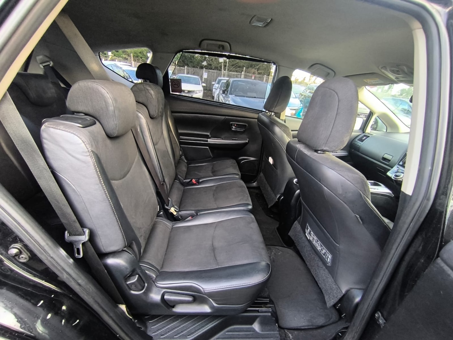 Used Toyota Prius+ 2015 for sale - 77447036: Photo 9