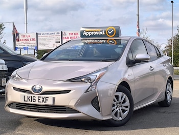 Used Toyota Prius 2016 for sale - 76159769: Photo 2