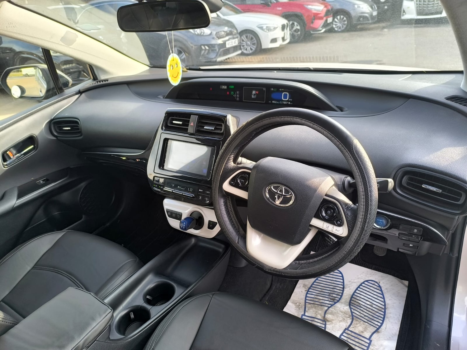 Used Toyota Prius 2016 for sale - 76159769: Photo 8