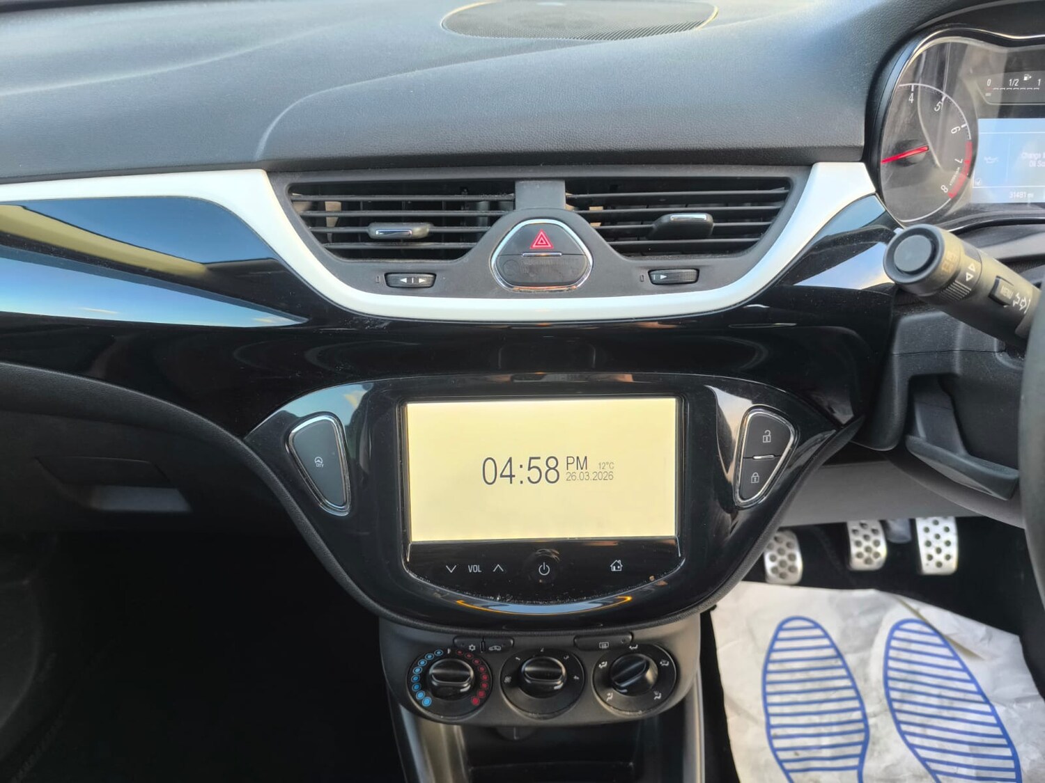 Used Vauxhall Corsa 2015 for sale - 78054292: Photo 18