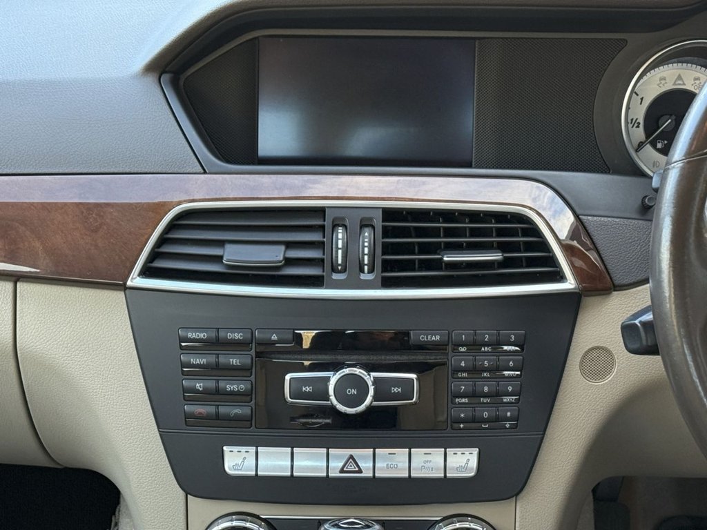 Used Mercedes-Benz C Class 2011 for sale - 77084786: Photo 8