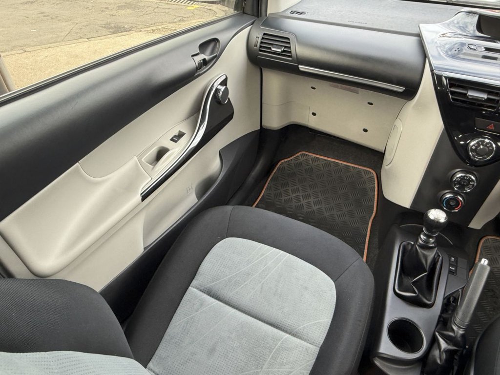Used Toyota IQ 2013 for sale - 77319443: Photo 16