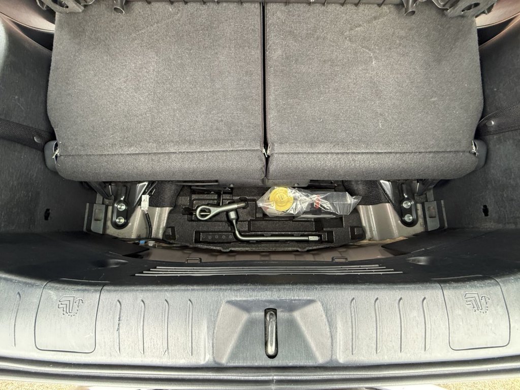 Used Toyota IQ 2013 for sale - 77319443: Photo 20