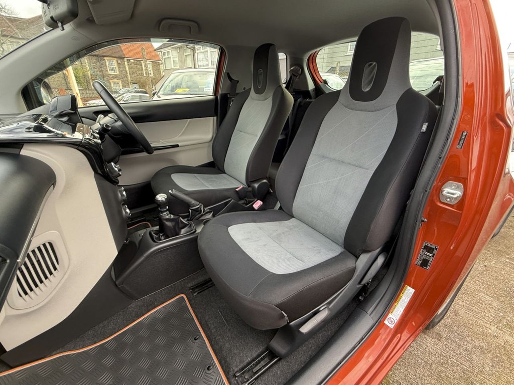 Used Toyota IQ 2013 for sale - 77319443: Photo 33