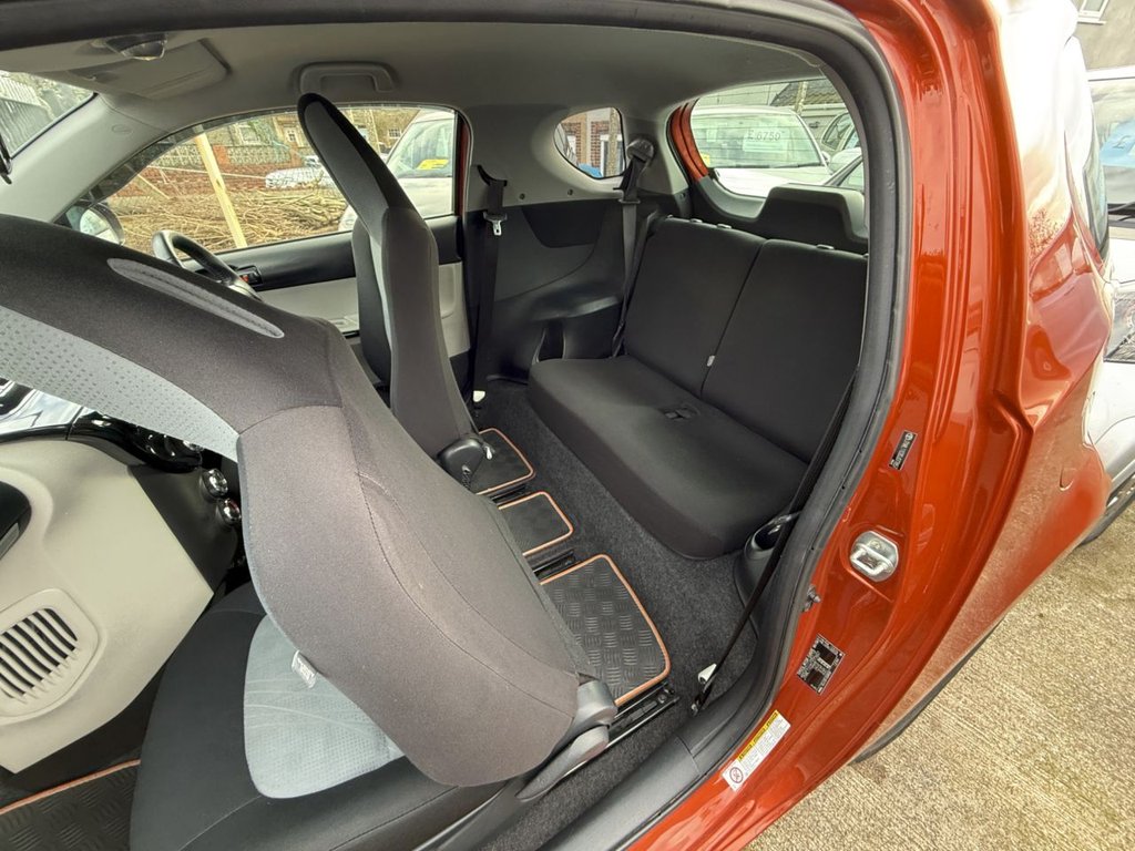 Used Toyota IQ 2013 for sale - 77319443: Photo 34