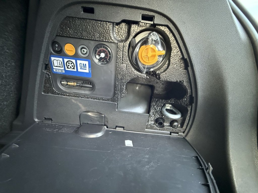 Used Vauxhall Corsa 2013 for sale - 76867429: Photo 48