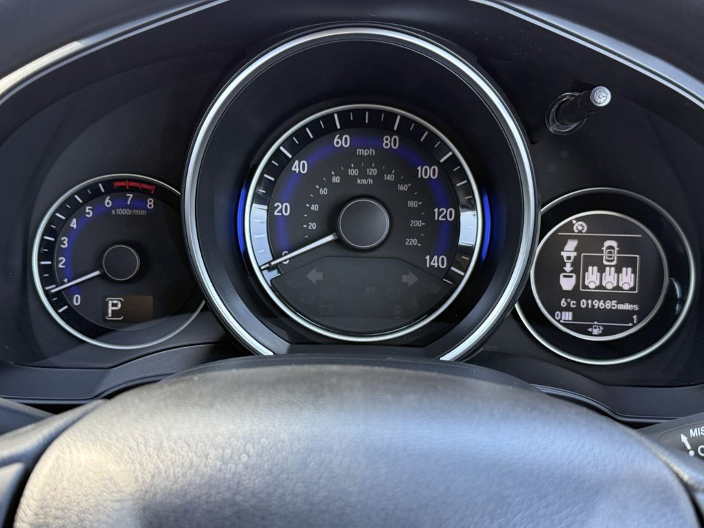 Used Honda Jazz 2017 for sale - 77891249: Photo 12