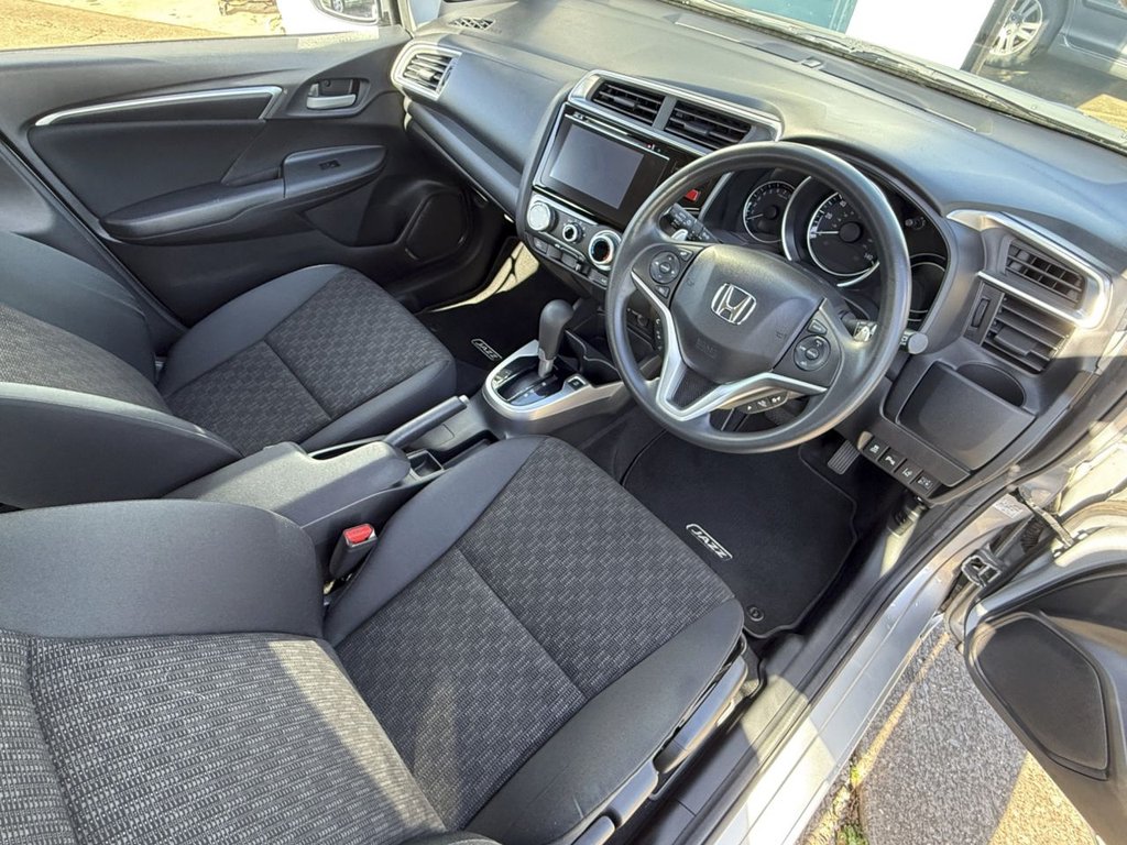 Used Honda Jazz 2017 for sale - 77891249: Photo 21