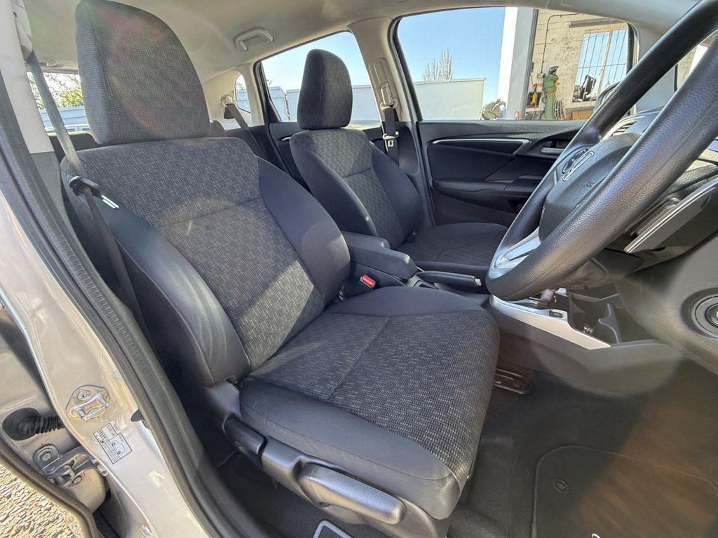 Used Honda Jazz 2017 for sale - 77891249: Photo 22