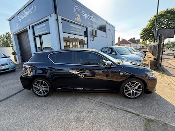 Used Lexus CT 2014 for sale - 76287168: Photo