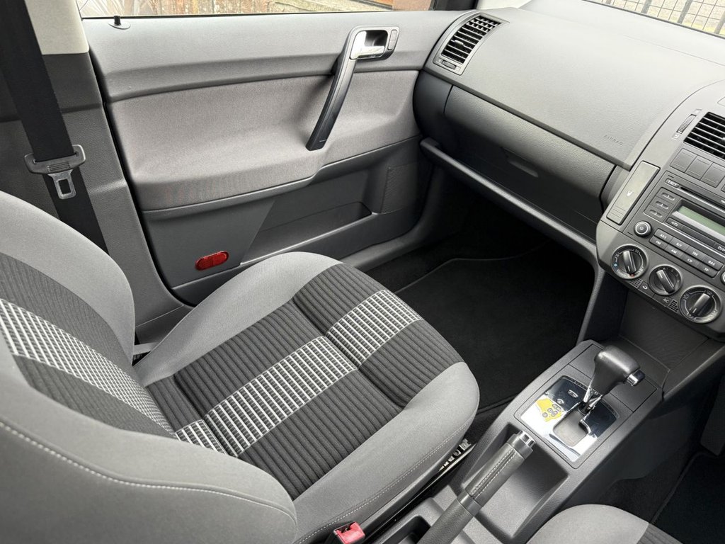 Used Volkswagen Polo 2009 for sale - 76287167: Photo 20
