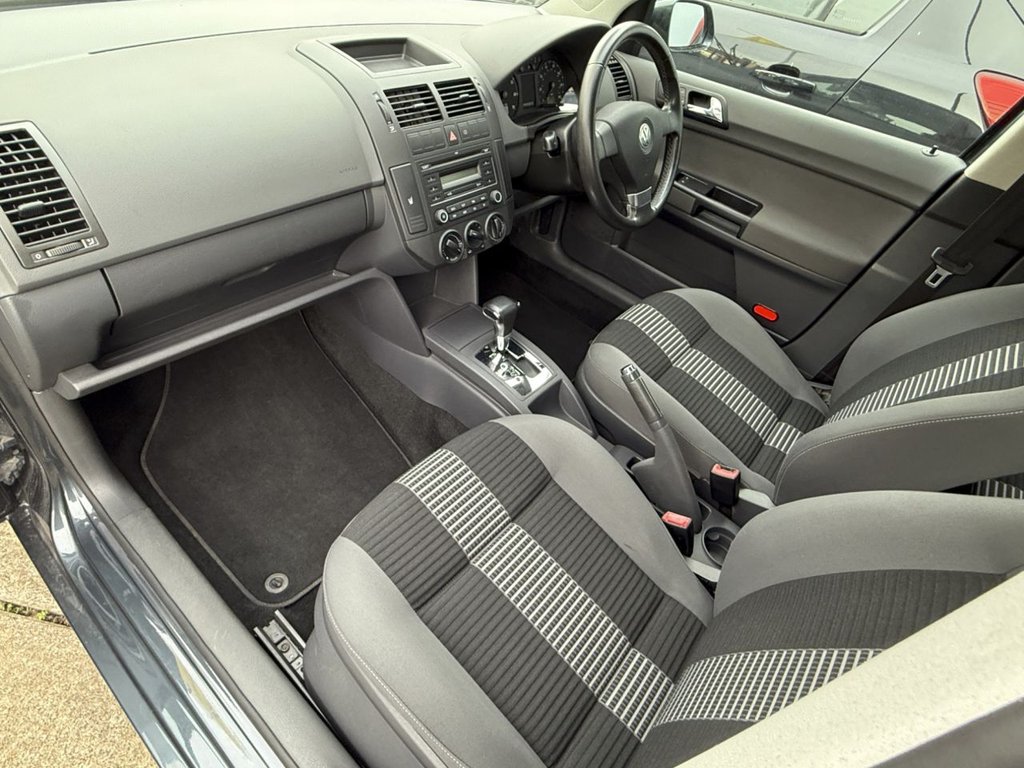 Used Volkswagen Polo 2009 for sale - 76287167: Photo 24