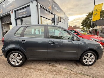 Used Volkswagen Polo 2009 for sale - 76287167: Photo