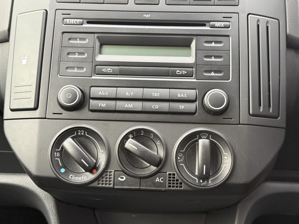 Used Volkswagen Polo 2009 for sale - 76287167: Photo 46