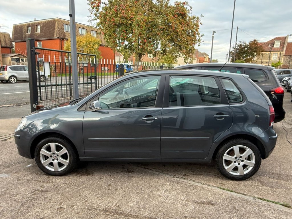 Used Volkswagen Polo 2009 for sale - 76287167: Photo 9