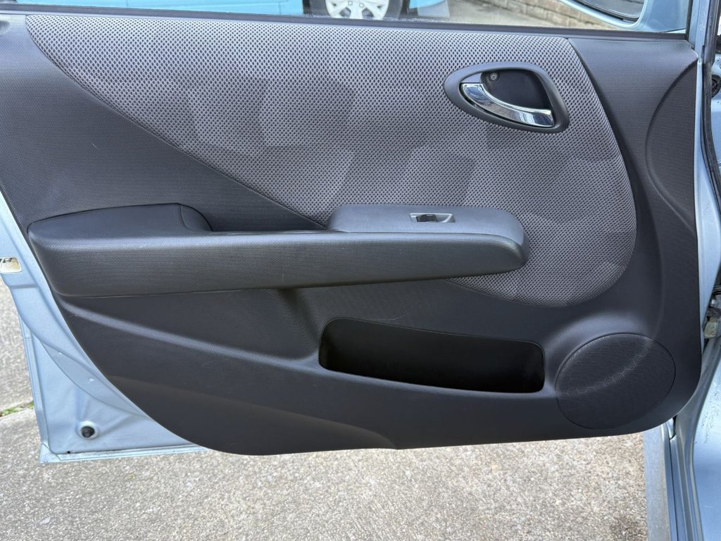 Used Honda Jazz 2008 for sale - 78167353: Photo 37