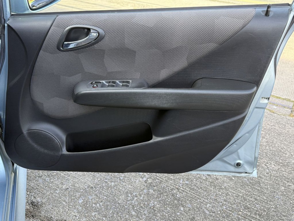 Used Honda Jazz 2008 for sale - 78167353: Photo 40