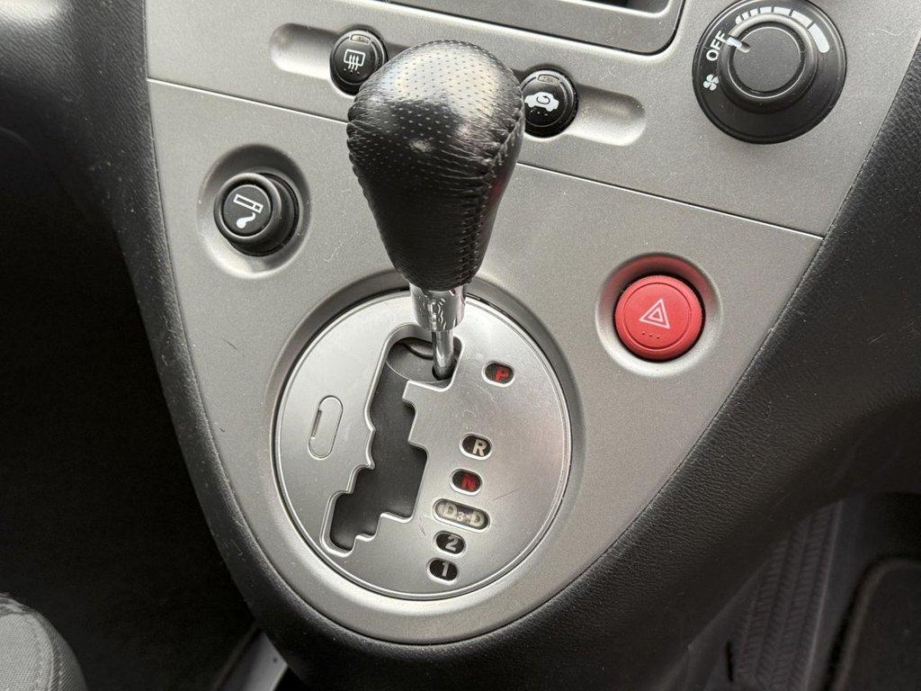 Used Honda Civic 2005 for sale - 77621605: Photo 13