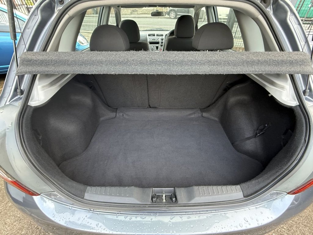 Used Honda Civic 2005 for sale - 77621605: Photo 15