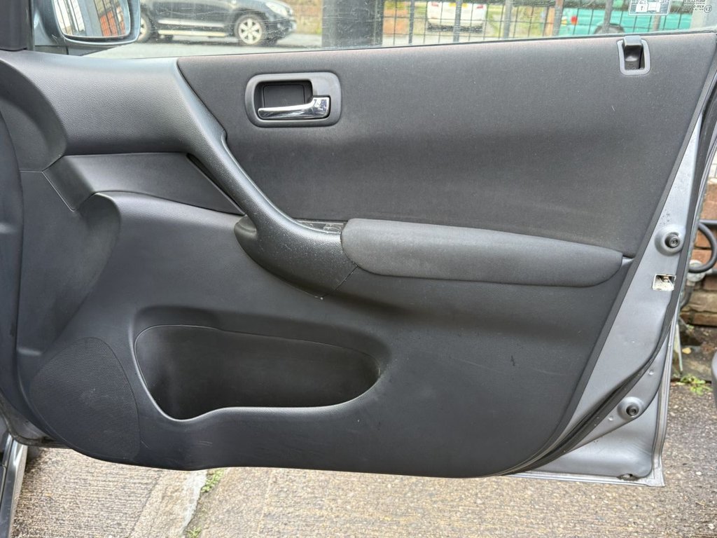 Used Honda Civic 2005 for sale - 77621605: Photo 24