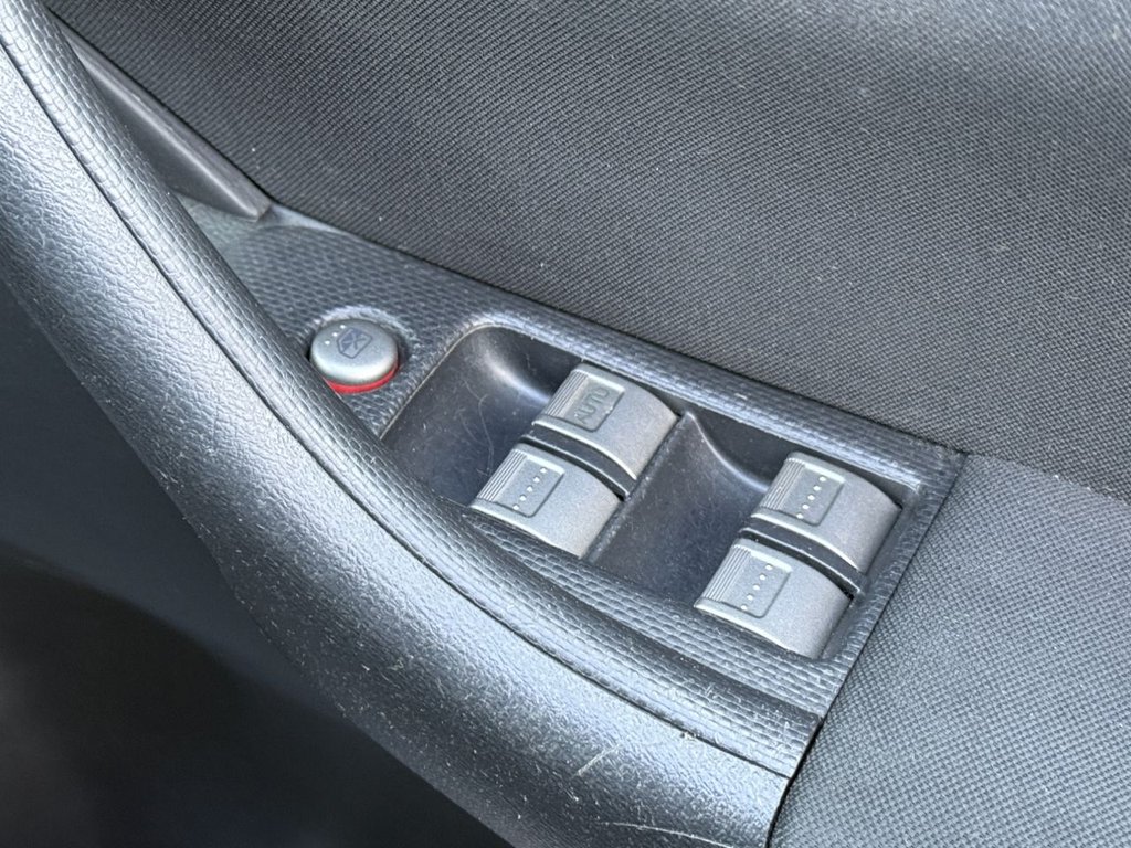 Used Honda Civic 2005 for sale - 77621605: Photo 25