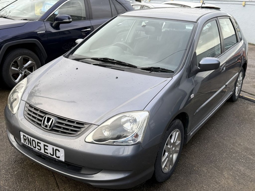 Used Honda Civic 2005 for sale - 77621605: Photo 3